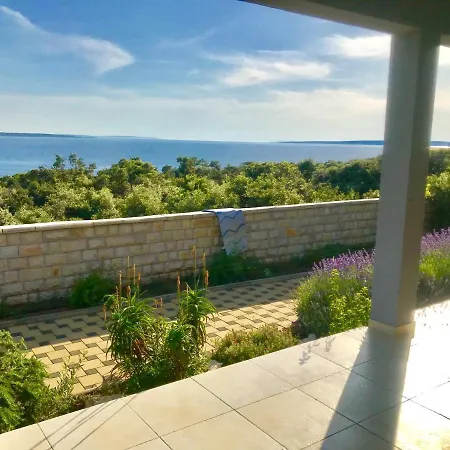 Holiday home Sunshine