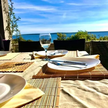 Sunshine Holiday home