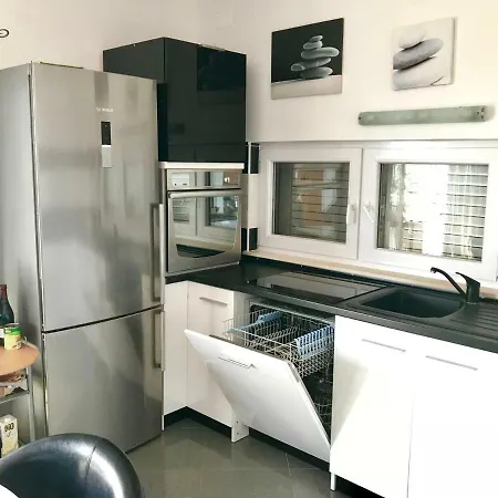 Sunshine Holiday home Mandre